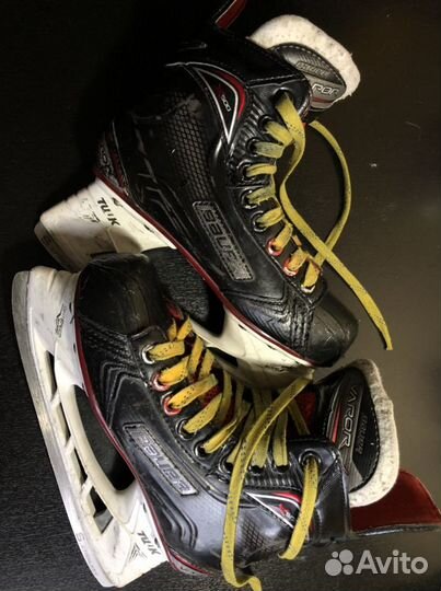 Коньки хоккейные BauerVaporX500