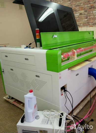 Лазерный станок 1000х1600