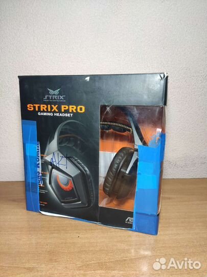 Геймерские наушники Asus strix PRO черный