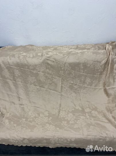 Скатерть на стол (2шт)