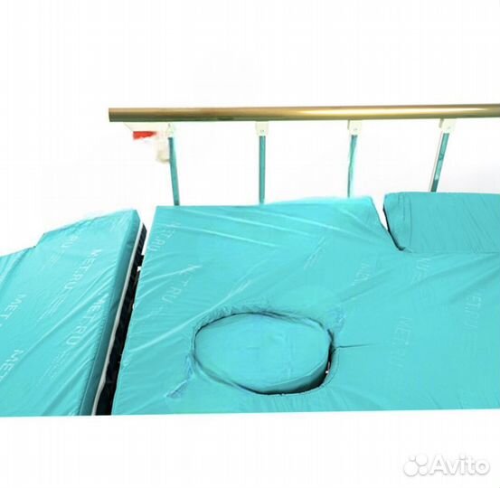 Медицинская кровать для инвалидов