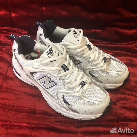 Кроссовки женские New balance