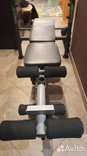 Скамья для жима и пресса Housefit