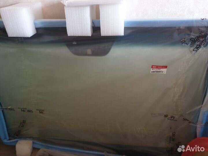 Лобовое стекло KIA Cerato