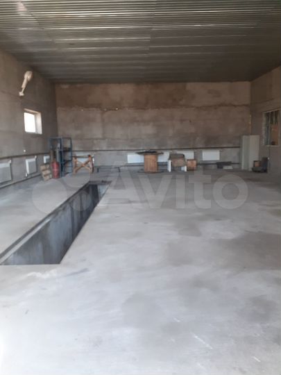 Производство, 6000 м²