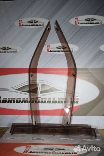 Ветровик зад право c Mazda Demio DW3W B3-ME