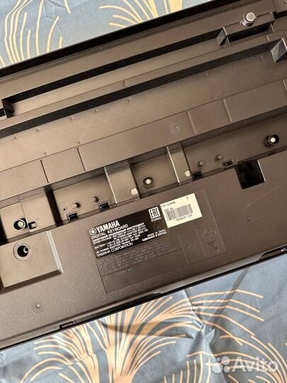 Синтезатор Yamaha PSR-E360B