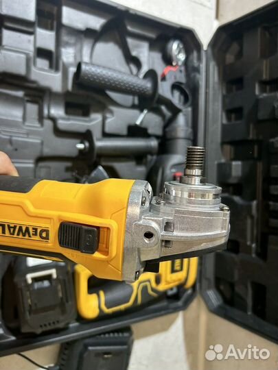 Набор инструментов dewalt аккумулыторный 3в1