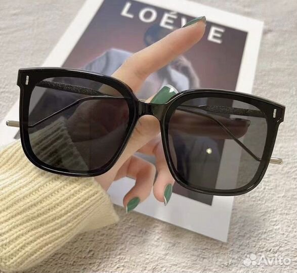 Солнцезащитные очки