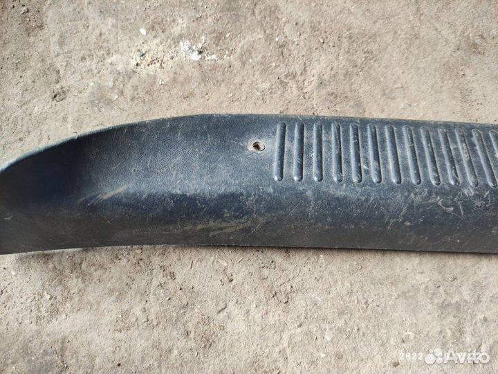 Накладка багажника Toyota Mark2 1992-1996