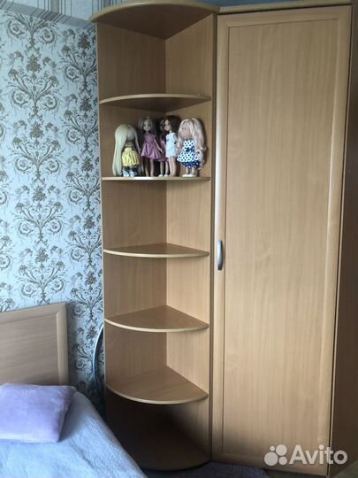 Полка угловая