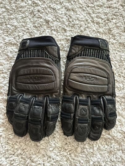 Перчатки для мотоцикла