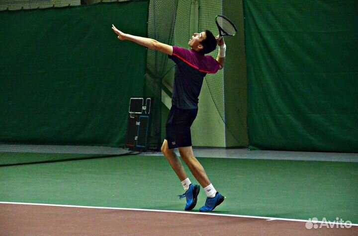 Тренер по теннису