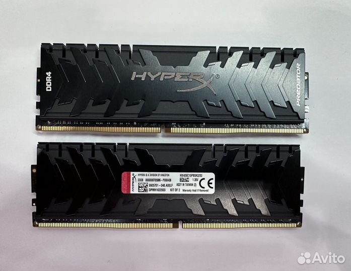 Оперативная память Kingston HyperX Predator 32Гб