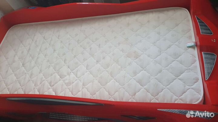 Кровать машина