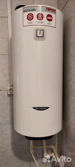 Водонагреватель накопительный ariston 50л б/у