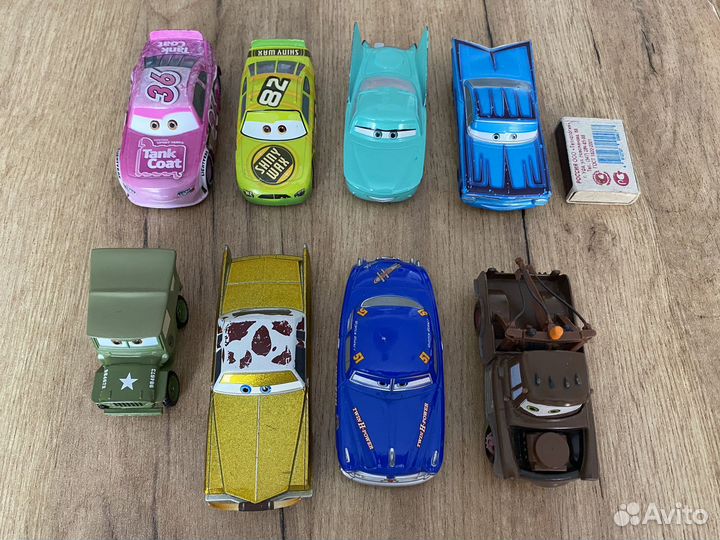 Машинки Вспыш и Тачки