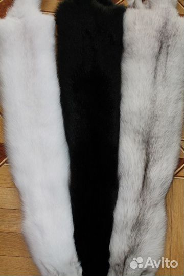 Продам шкуры чернобурки, песец