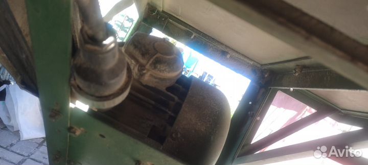 Деревообрабатывающий станок