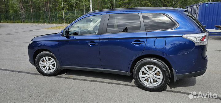 Mitsubishi Outlander 2.4 CVT, 2013, 156 100 км