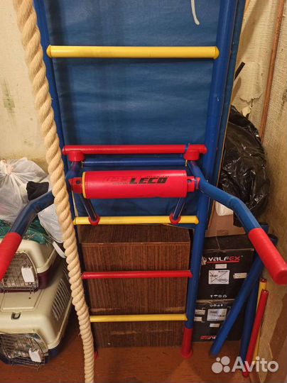 Детская шведская стенка