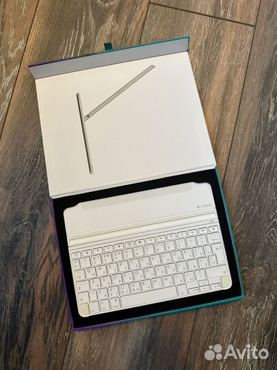 Клавиатура для iPad air 2
