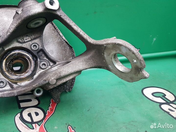 Ступица задняя правая Audi Q5 8R cdnc 2011