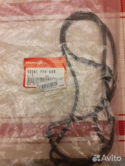 Прокладка клапанной крышки Honda 12341-PR4-A00