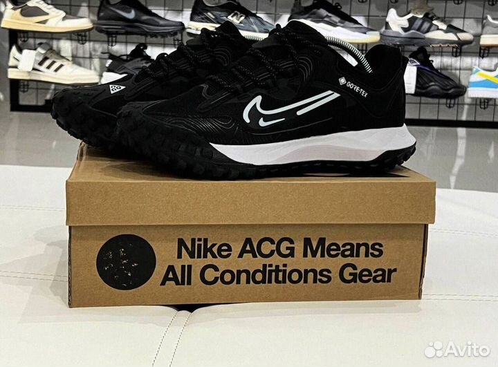 Кроссовки Nike mountain fly для сильных мужчин