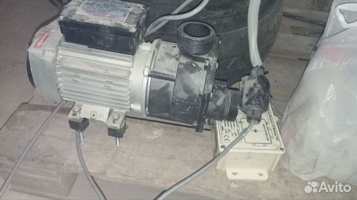 Водяной насос для джакузи