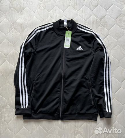 Спортивные новые вещи Adidas