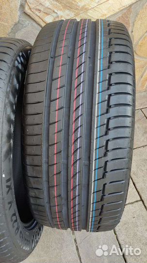 Continental PremiumContact 6 285/45 R22 и 325/40 R22 114Y