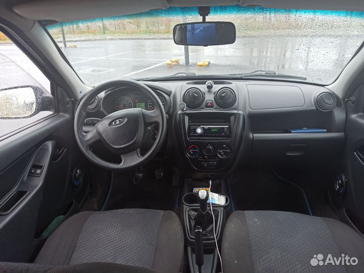 LADA Granta 1.6 МТ, 2012, 35 000 км