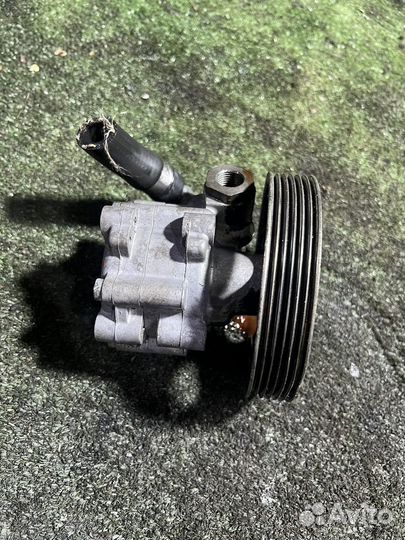 Насос гура Peugeot Boxer 2.2