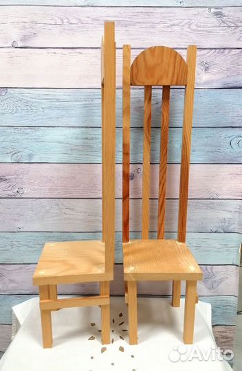 Стульчик для кукол