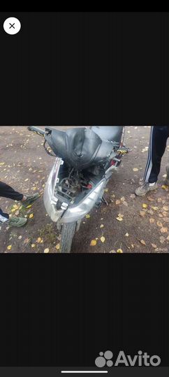 Скутер 150 кубов