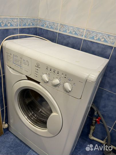 Стиральная машина бу indesit