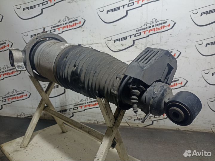 Стойка ходовки audi volkswagen porsche cayenne Q7 touareg 4LB 7L6 7L7 7LA 955 957 9PA задняя левая п