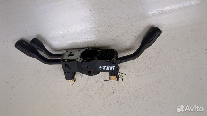 Переключатель поворотов и дворников Audi A4 (B5)