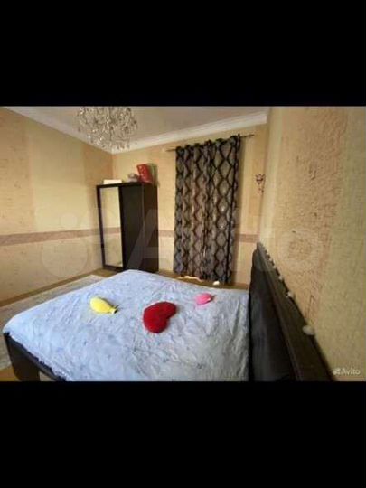 Дом 175 м² на участке 4 сот.