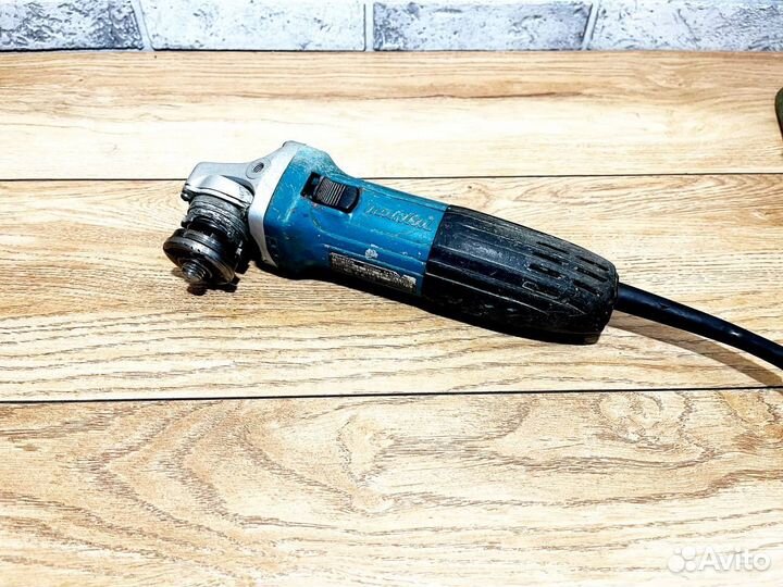 Ушм Makita GA5030, 720 Вт, 125 мм