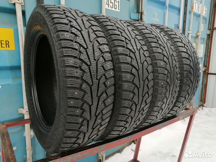 Nokian Tyres Hakkapeliitta 5 SUV 235/60 R18 108T