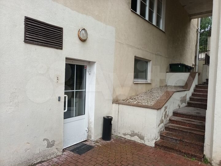 Продажа помещения свободного назначения