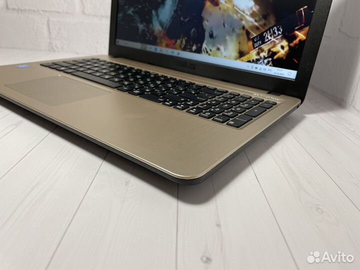 Игровой ноутбук Asus intеl/4ядра/MX110/SSD
