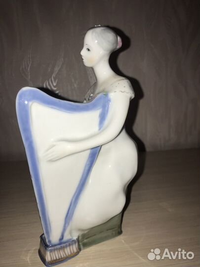 Статуэтка фарфор девушка Германия