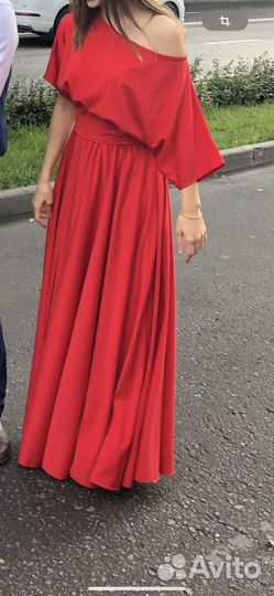 Вечернее платье