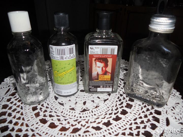 Флакончики из-под духов и одеколонов