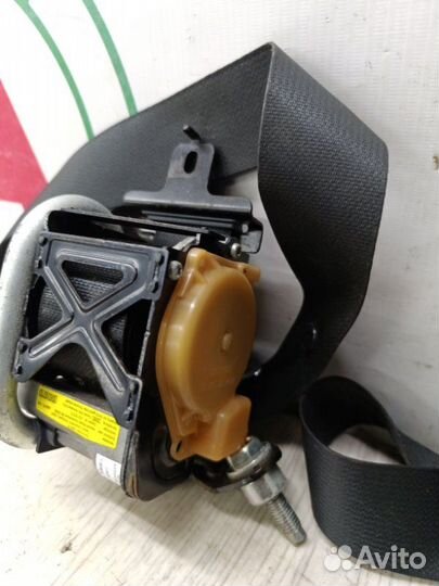 Ремень безопасности Nissan Note E11 HR16DE 2008