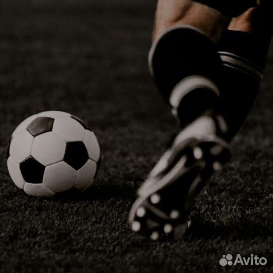 Тренер по футболу