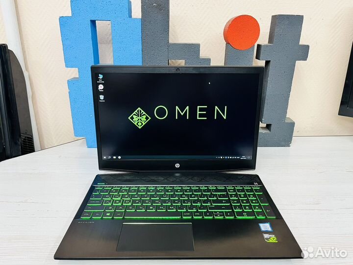 Игровой ноутбук i5-8300 GTX 1050 ti